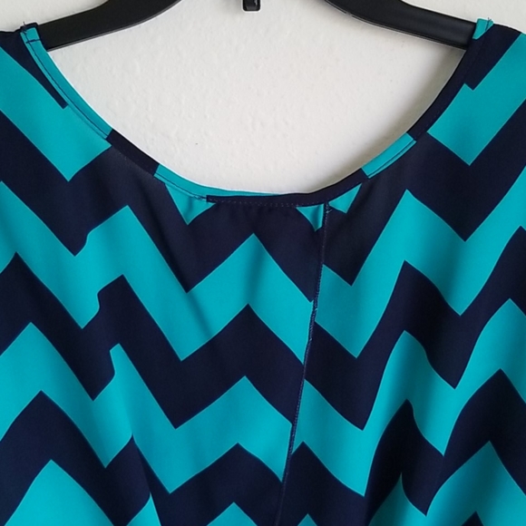 A'gaci Tied Back Blouse Black/Green - Picture 9 of 10